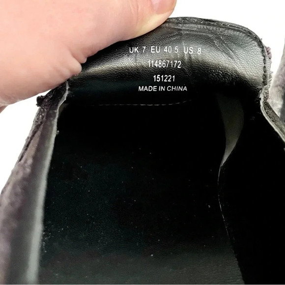 ASOS Men’s Velvet Floral Loafers - Picture 5 of 6